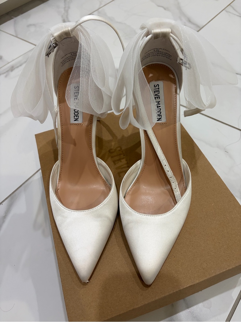 Steve Madden White Satin Pointed Toe Ankle Tie Pumps with Tulle Bows